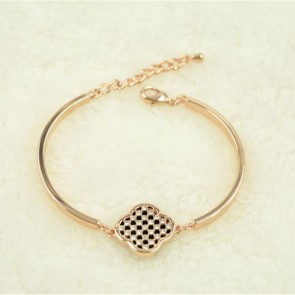 Korean New Style Jewelry Happiness Clover diamond bracelet