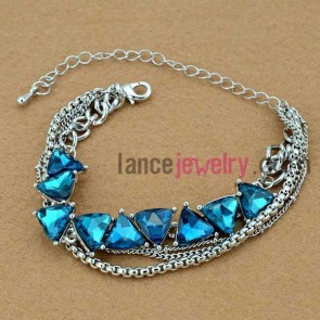 Nice blue color crystal beads decorated bracelet