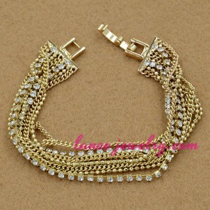 Faahion bracelet with chains and rhinestone ebads decoration