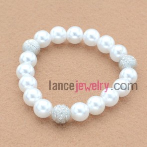 Glittering alloy findings decorated bead bracelet.