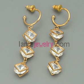 Nice crystal beads decorated drop earrings