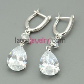 Simple drop earrings with pendant