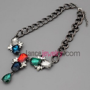 Charming necklace with silver metal chain & alloy parts and rhinestone and different color crystal 