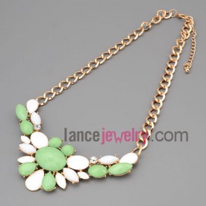 Romantic necklace with gold metal chain & alloy part decorate shiny rhinestone and multicolor resin with flower model