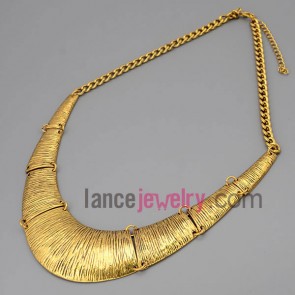 Cool necklace with gold metal chain & alloy part with special shape 