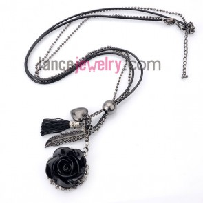 Personality necklace with black wax rope and aolly pendant and black rose resin
