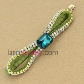 Nice hair clip with rhinestone and crystal decorated
