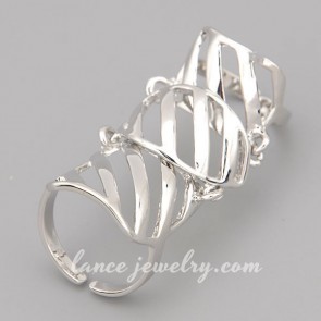Dazzling folding ring with silver zinc alloy decorated 